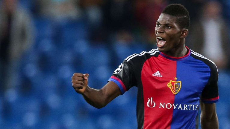 Mercato Tottenham : Embolo plutôt que Batshuayi