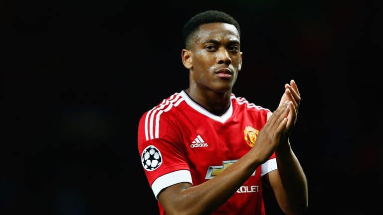 Manchester United : Anthony Martial averti par José Mourinho