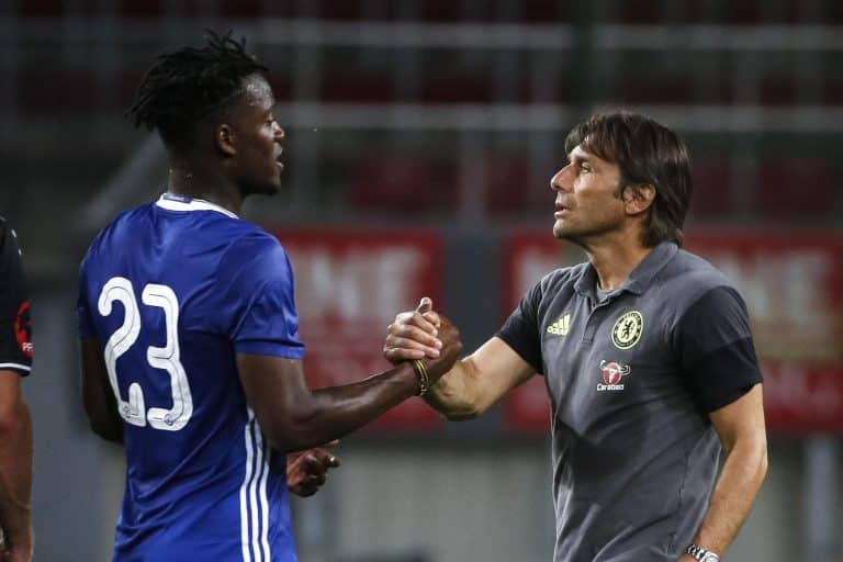 La situation de Michy Batshuyai à Chelsea devient très inquiétante