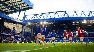 Ces compositions étonnantes : Everton et Arsenal dévoilent leurs équipes, Arteta bouleverse tout avec cette rotation audacieuse et inattendue