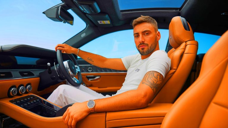 « Il encaisse plus en un jour qu’un cadre en un an » : le salaire hallucinant de Gianluigi Donnarumma enfin détaillé par jour, mois et année