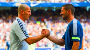 Illustration de la réconciliation entre Zinedine Zidane et Marco Materazzi après l'incident de la Coupe du Monde 2006. Image réalisée par IA.