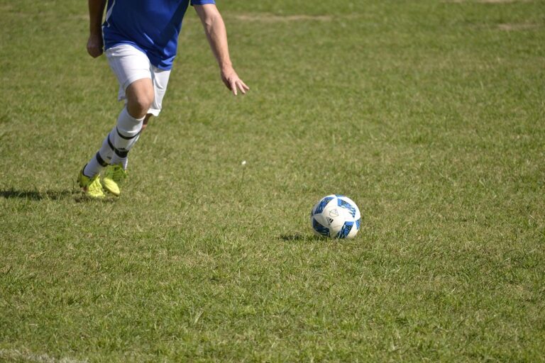 « 5 millions pour ce miracle ! » : Manchester United prêt à tout pour recruter le prodige Baleba, l&rsquo;affaire se joue maintenant