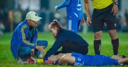 injured soccer player medical
