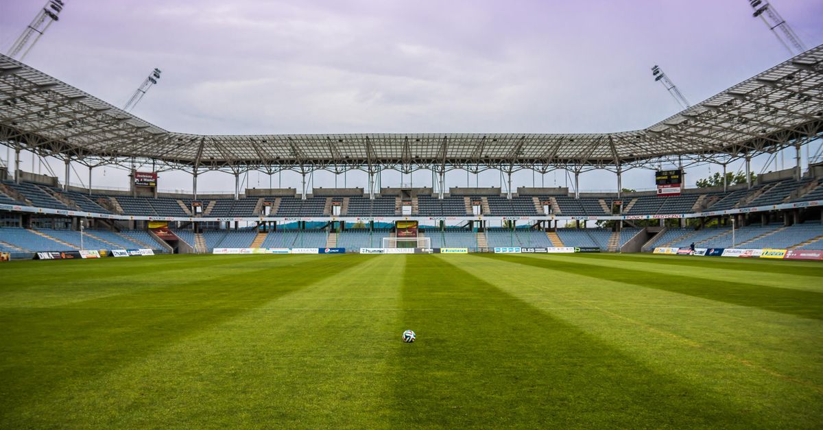 Le board des Rangers confirmé soccer stadium football pitch